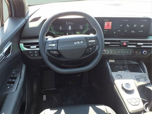 New 2026 Kia Sportage X-Line image 4