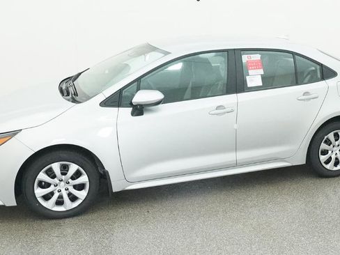 New 2026 Toyota Corolla LE image 5
