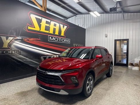 Used 2023 Chevrolet Blazer LT w/ Convenience Package image 1