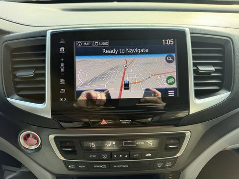 Used 2017 Honda Ridgeline RTL-T image 19