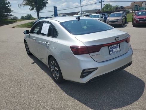 Used 2021 Kia Forte LXS FWD image 3