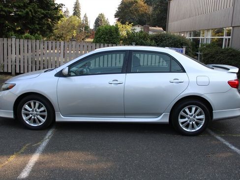 Used 2009 Toyota Corolla S w/ Sport Pkg FWD image 12