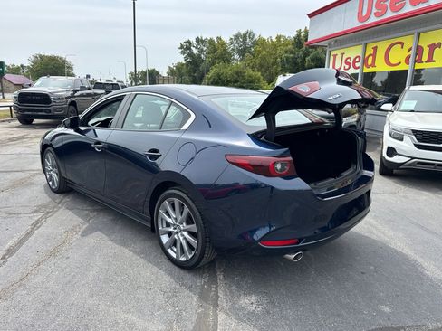 Used 2024 MAZDA MAZDA3 s image 18
