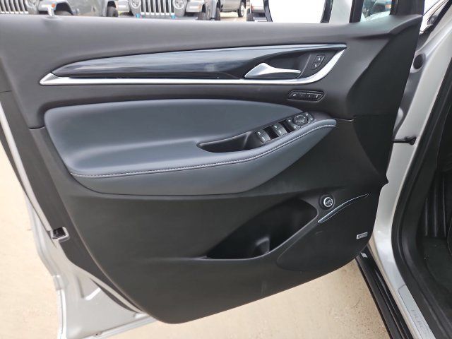 Used 2022 Buick Enclave Premium FWD image 20