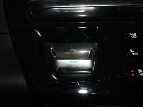 Certified 2025 GMC Sierra 3500 Denali Ultimate image 18