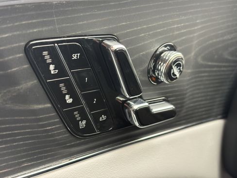 Certified 2024 Cadillac Lyriq Sport AWD/4WD image 32