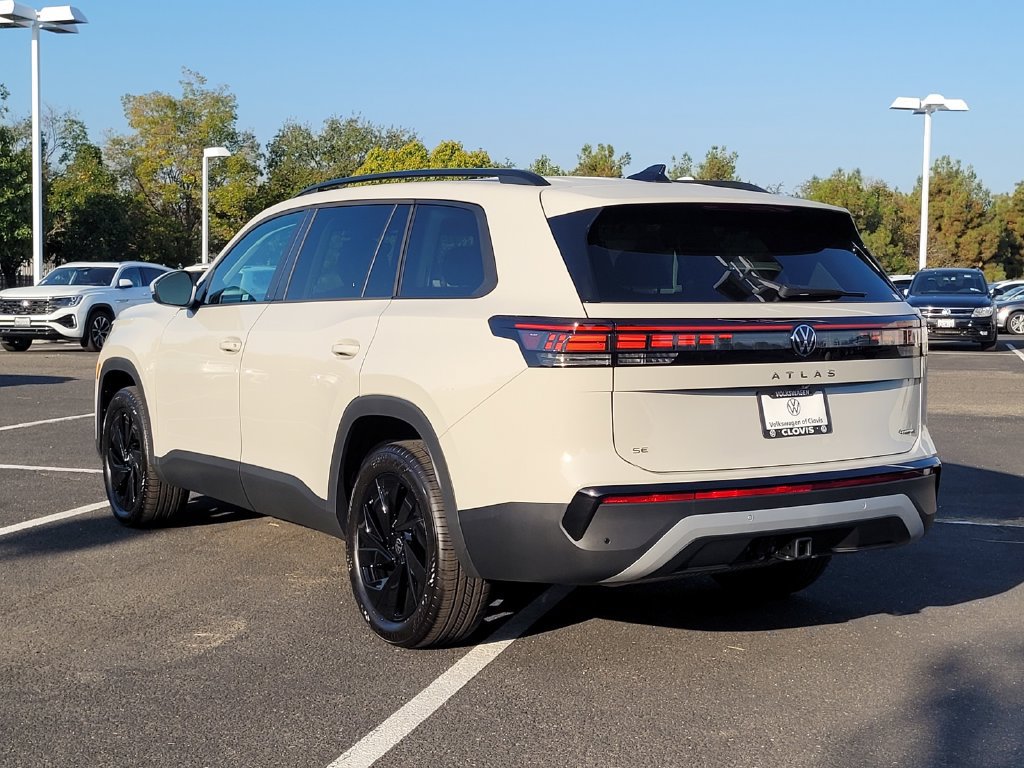 New 2027 Volkswagen Atlas SE AWD/4WD image 7