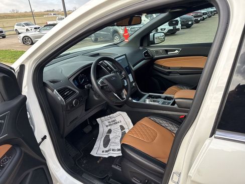 Used 2024 Ford Edge Titanium w/ Titanium Elite Package image 20