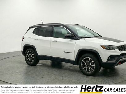 Used 2025 Jeep Compass Trailhawk