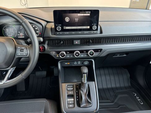 Used 2025 Honda CR-V Sport image 20