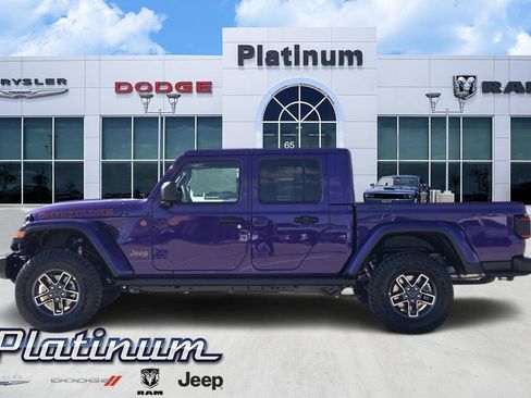New 2026 Jeep Gladiator Mojave image 3