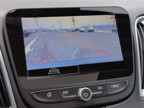 Used 2024 Chevrolet Malibu LT image 30