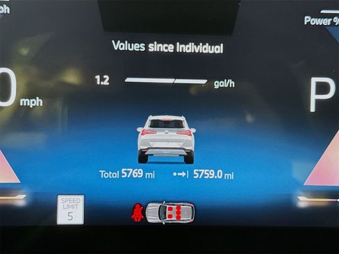 Used 2025 BMW X3 xDrive30i w/ Convenience Package image 11