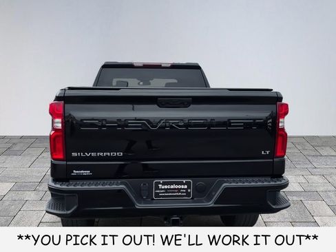 Used 2024 Chevrolet Silverado 1500 LT Trail Boss w/ Protection Package AWD/4WD image 6