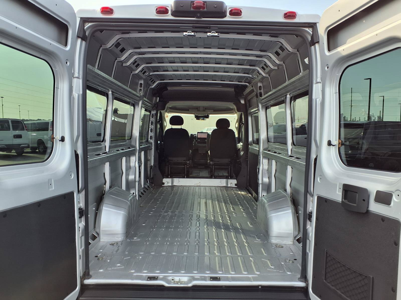 Used 2023 RAM ProMaster 3500 w/ Premium Convenience Group (B) FWD image 24
