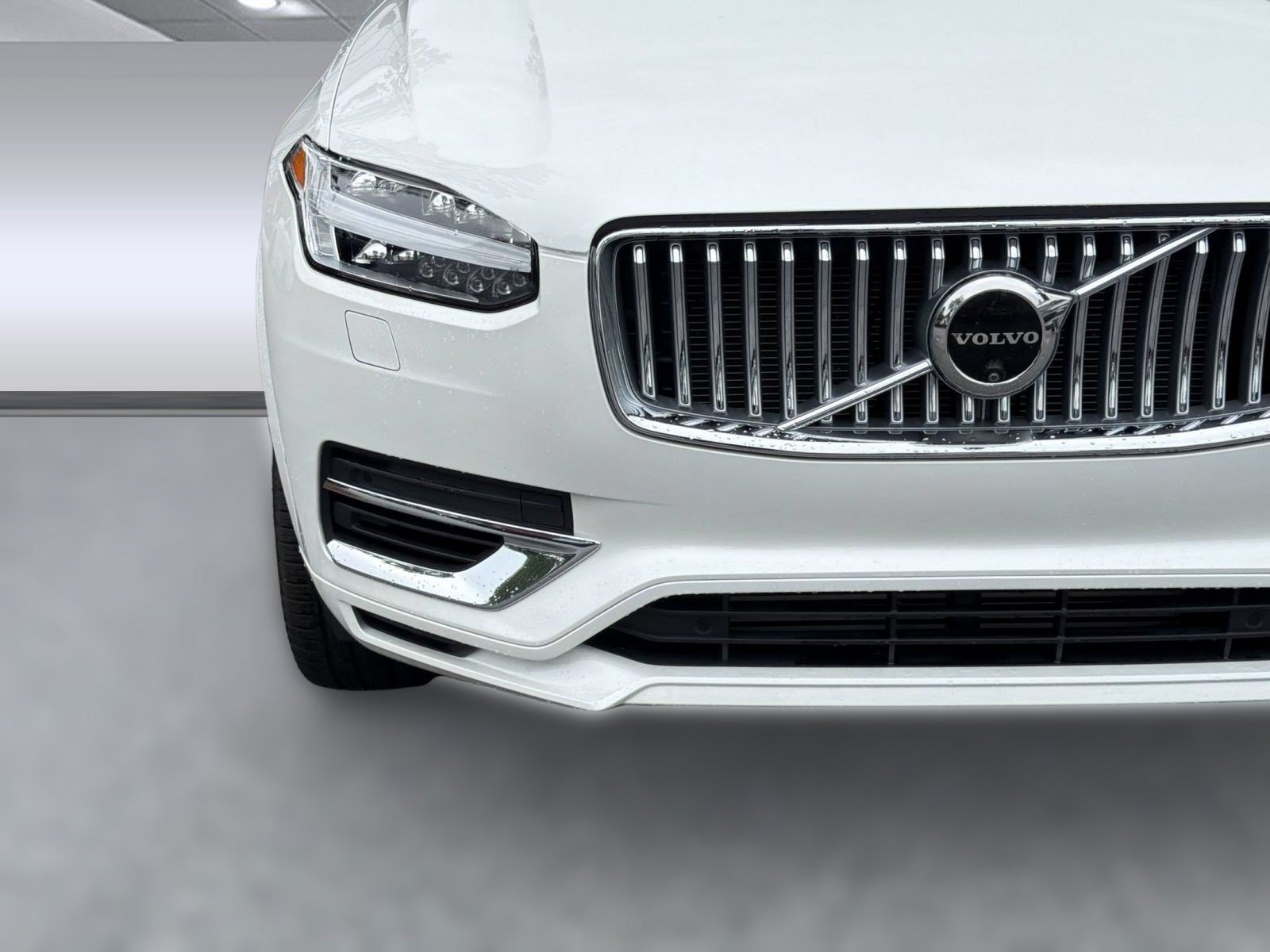 Certified 2024 Volvo XC90 T8 Plus w/ Protection Package AWD/4WD image 29
