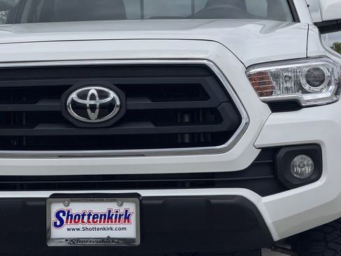 Used 2023 Toyota Tacoma SR5 image 8