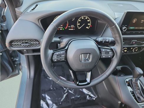 Used 2024 Honda HR-V Sport image 34