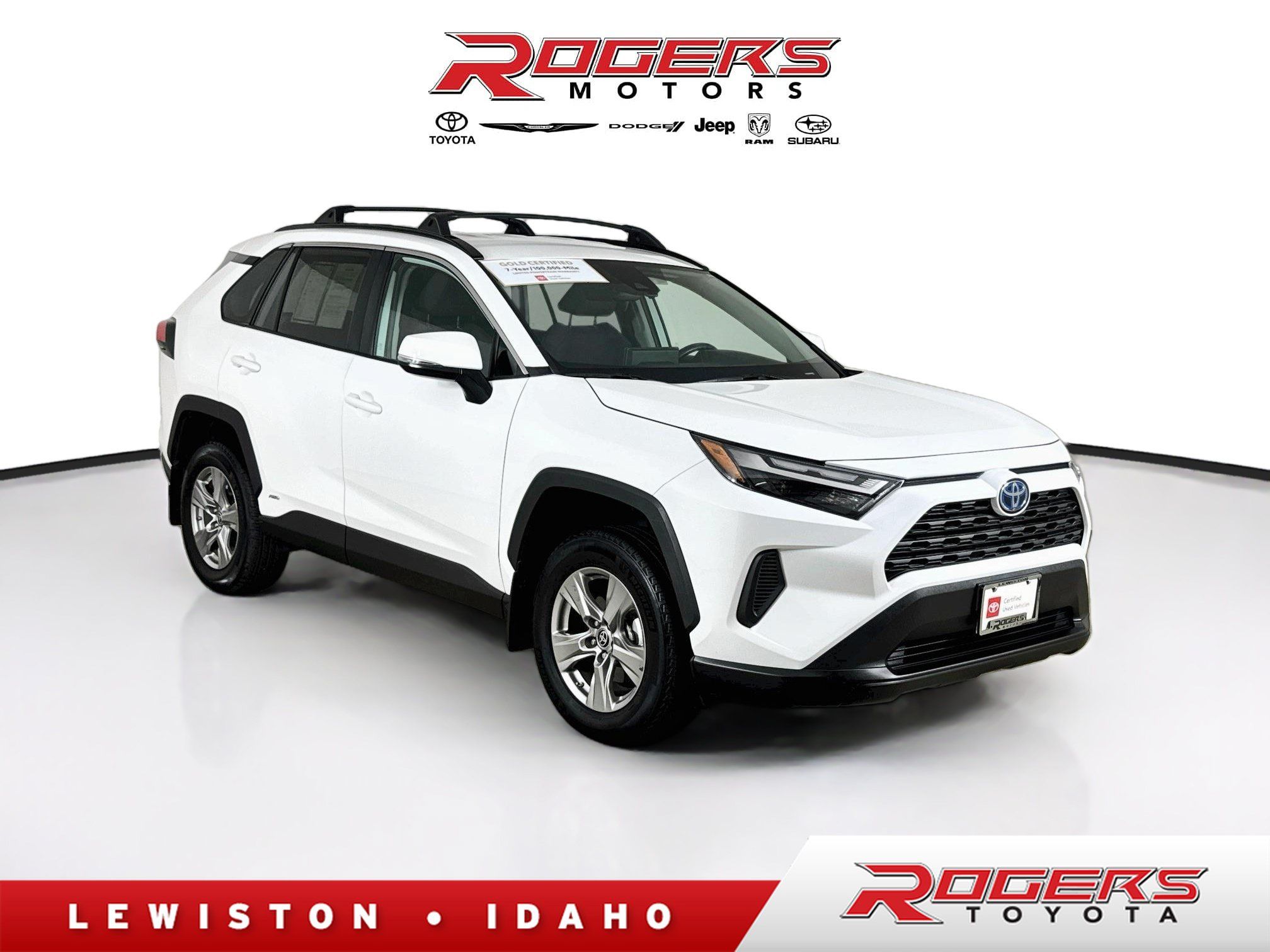 Certified 2024 Toyota RAV4 LE AWD/4WD image 1