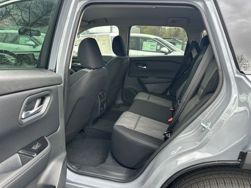 New 2026 Nissan Rogue SV w/ Cold Weather Package AWD/4WD image 13