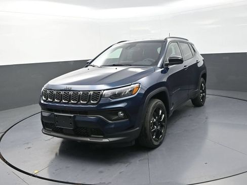 New 2026 Jeep Compass Latitude AWD/4WD image 5