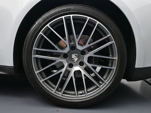 Certified 2026 Porsche Panamera image 26