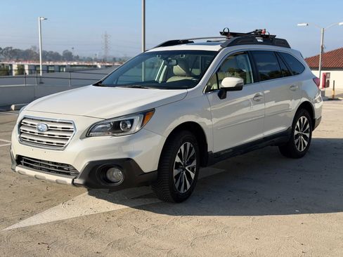 Used 2016 Subaru Outback 3.6R Limited image 5