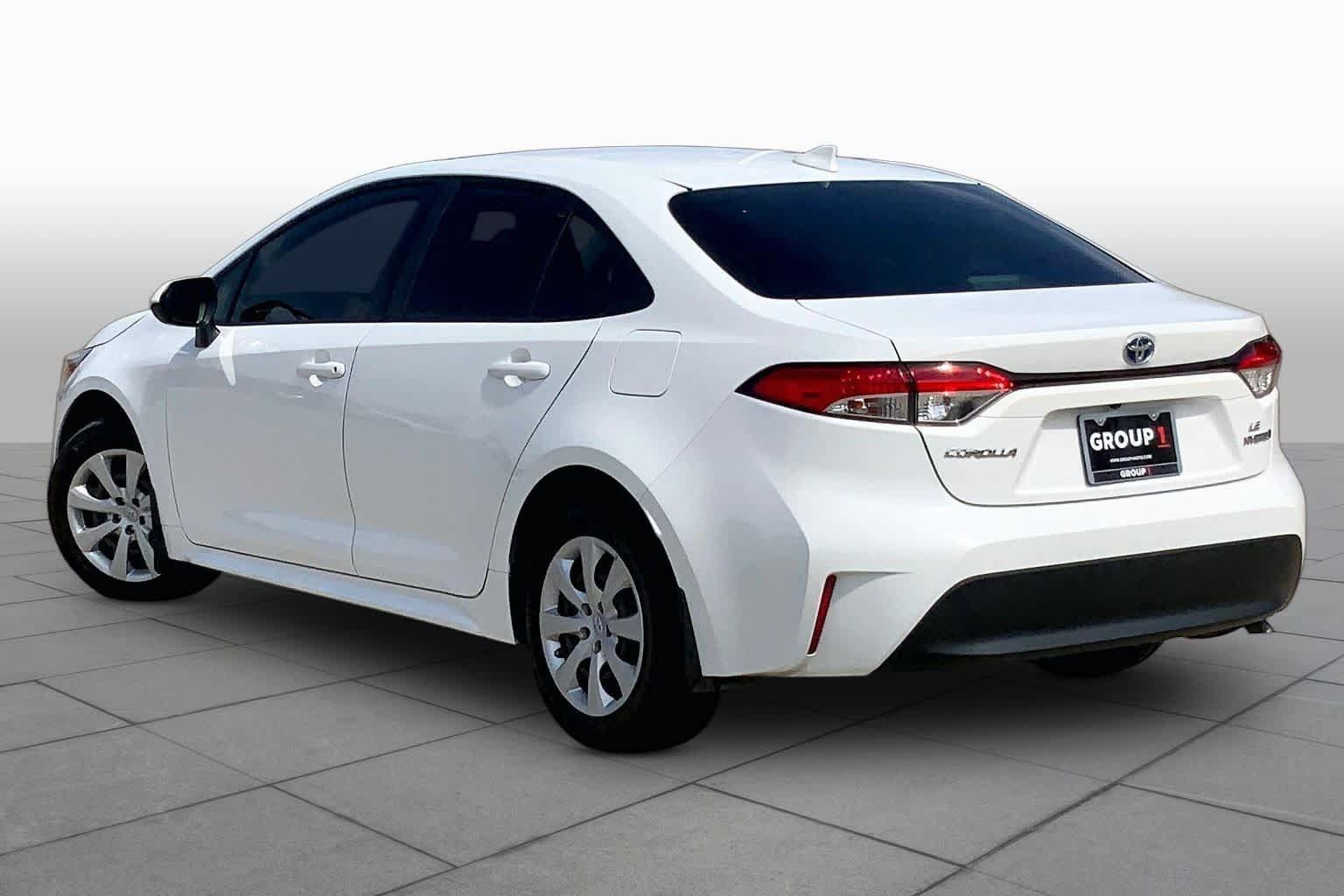 Used 2023 Toyota Corolla LE FWD image 11