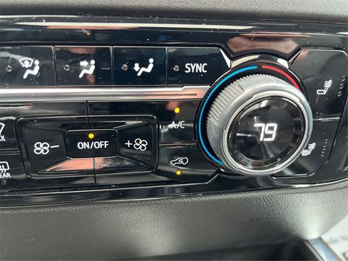 Used 2024 Chevrolet Silverado 1500 RST image 42