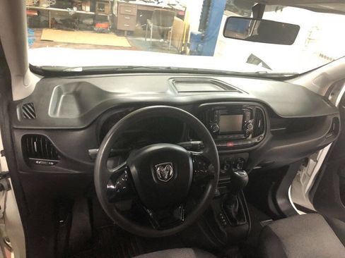 Used 2020 RAM ProMaster City Tradesman image 4