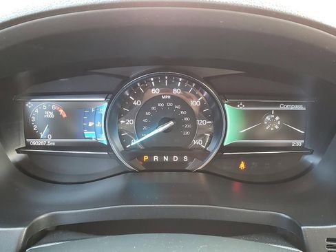 Used 2018 Ford Explorer XLT w/ Equipment Group 202A image 26