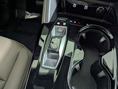 Certified 2025 Audi Q5 Premium Plus w/ Premium Plus AWD/4WD image 22