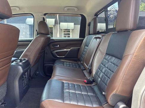 Used 2017 Nissan Titan Platinum Reserve RWD image 10