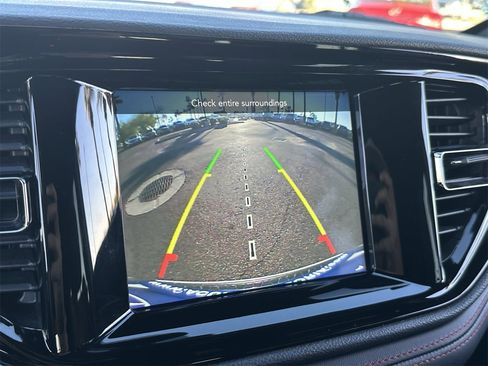 Used 2023 Dodge Durango GT image 27