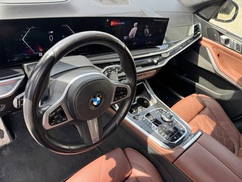 Certified 2023 BMW X7 xDrive40i w/ M Sport Package image 18