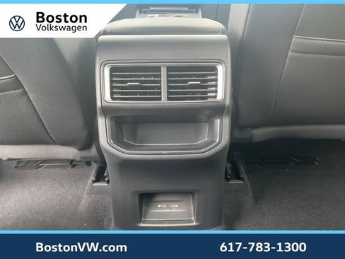 New 2025 Volkswagen Atlas Cross Sport SE image 25