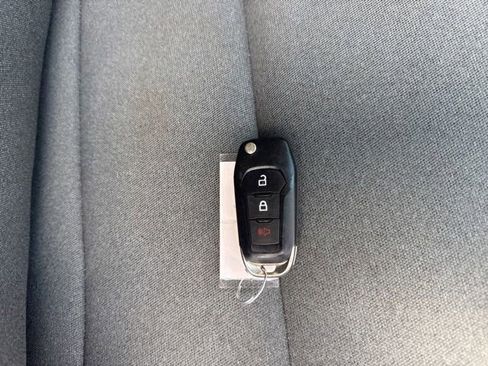 Used 2025 Ford F250 XLT AWD/4WD image 23