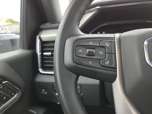Used 2025 GMC Sierra 3500 Denali AWD/4WD image 24