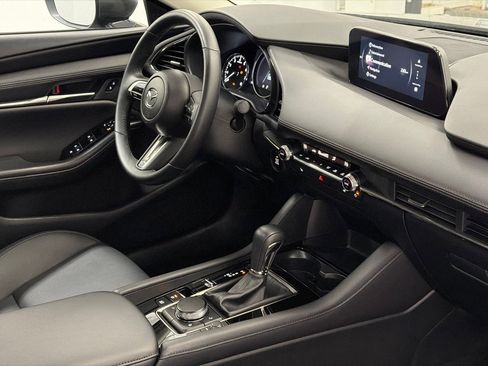 Used 2025 MAZDA MAZDA3 s image 8
