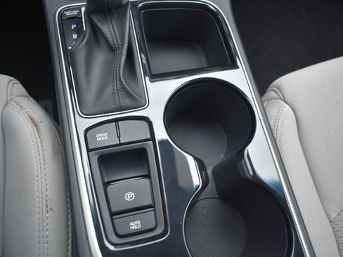 Used 2019 Hyundai Sonata SEL w/ Tech Package 02 FWD image 28