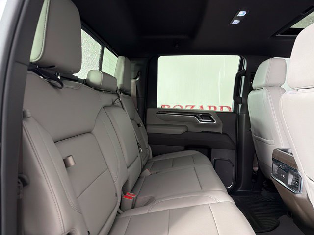 Used 2024 Chevrolet Silverado 2500 LTZ w/ LTZ Premium Package AWD/4WD image 34