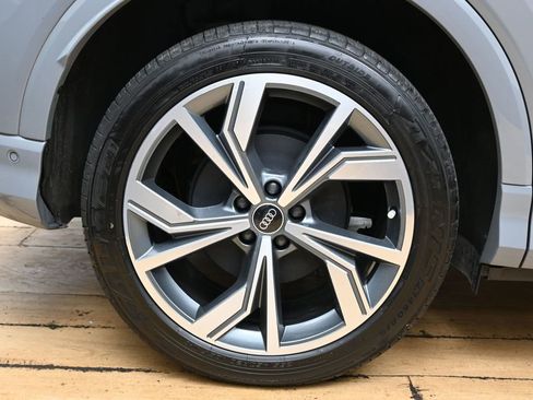 Used 2024 Audi Q4 e-tron Premium Plus w/ Premium Plus AWD/4WD image 14