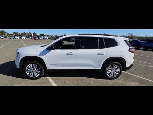 Used 2024 GMC Acadia Elevation image 7