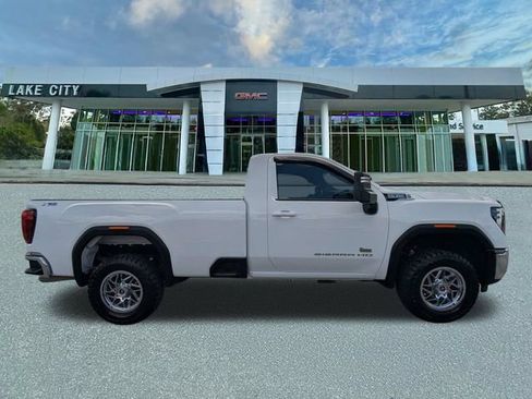 Used 2025 GMC Sierra 2500 SLE w/ SLE Convenience Package AWD/4WD image 3