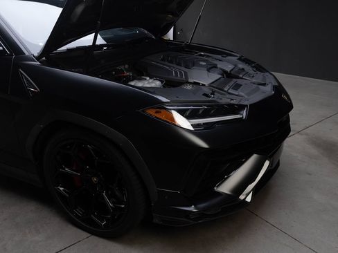 Used 2024 Lamborghini Urus Performante AWD/4WD image 83