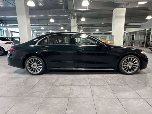 Certified 2023 Mercedes-Benz S 580 4MATIC Sedan image 5