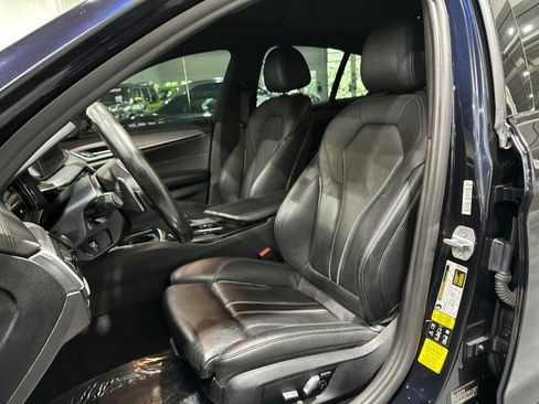 Used 2018 BMW 540i xDrive w/ M Sport Package AWD/4WD image 4
