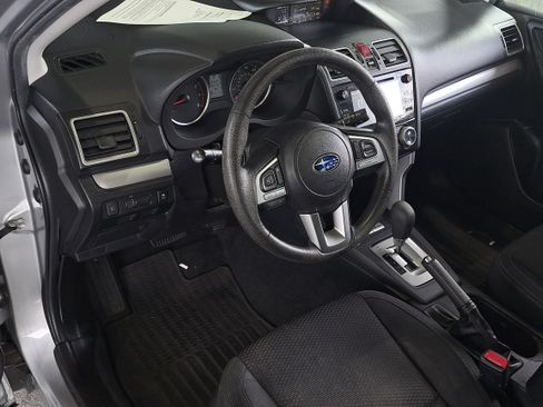 Used 2018 Subaru Forester 2.5i Premium w/ All-Weather Package AWD/4WD image 17