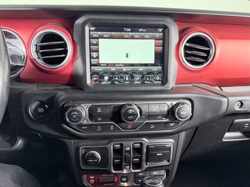 Used 2018 Jeep Wrangler Unlimited Rubicon image 20