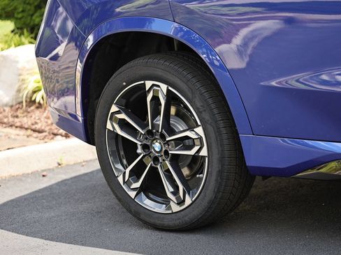 New 2026 BMW X1 xDrive28i w/ Technology Package AWD/4WD image 6